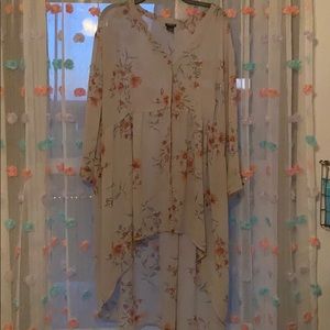 Plus size tunic like new.